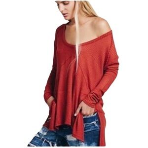 FREE PEOPLE Drippy Ventura Thermal Oversize Top in Rust / Burnt Orange